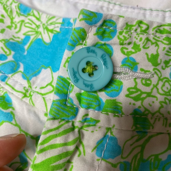 Lilly Pulitzer Callahan Shorts in “Its a Zoo” - Picture 7 of 8